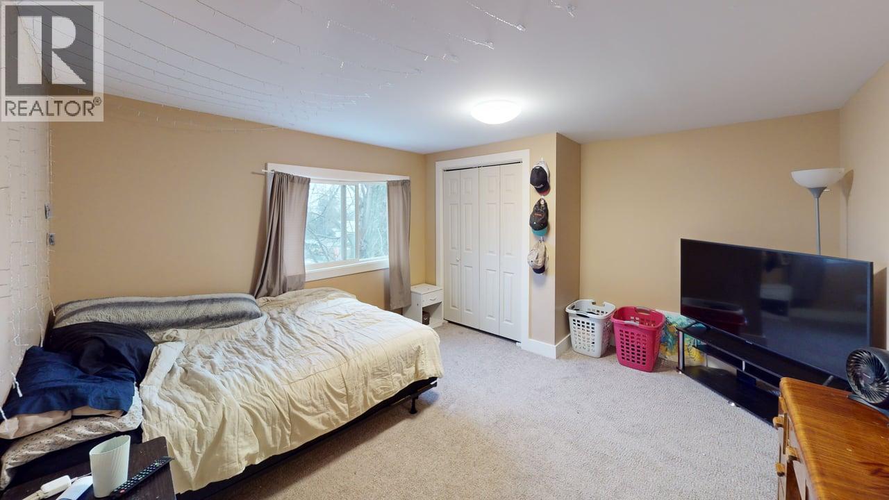 1704 Second Avenue, Rossland, British Columbia  V0G 1Y0 - Photo 24 - 10370363