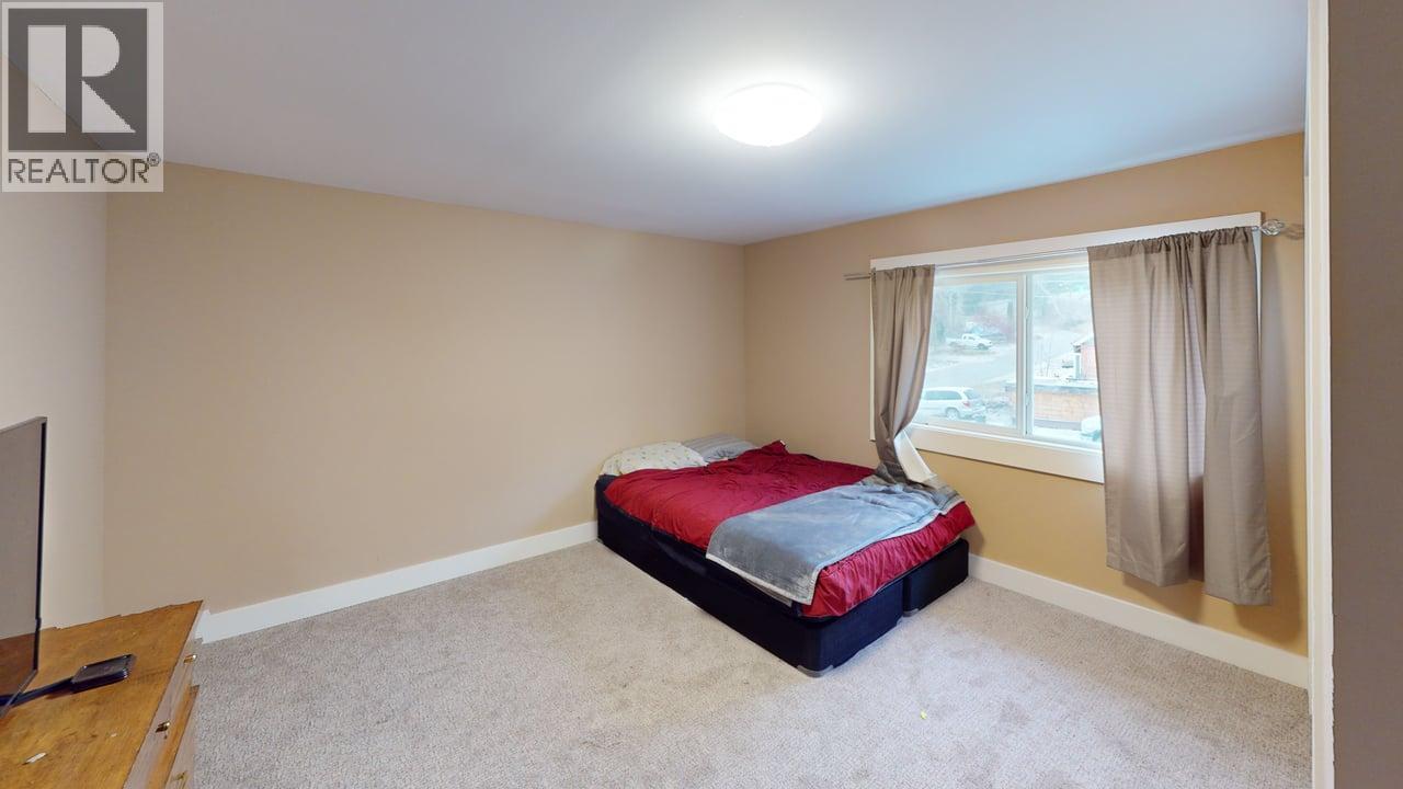 1704 Second Avenue, Rossland, British Columbia  V0G 1Y0 - Photo 25 - 10370363