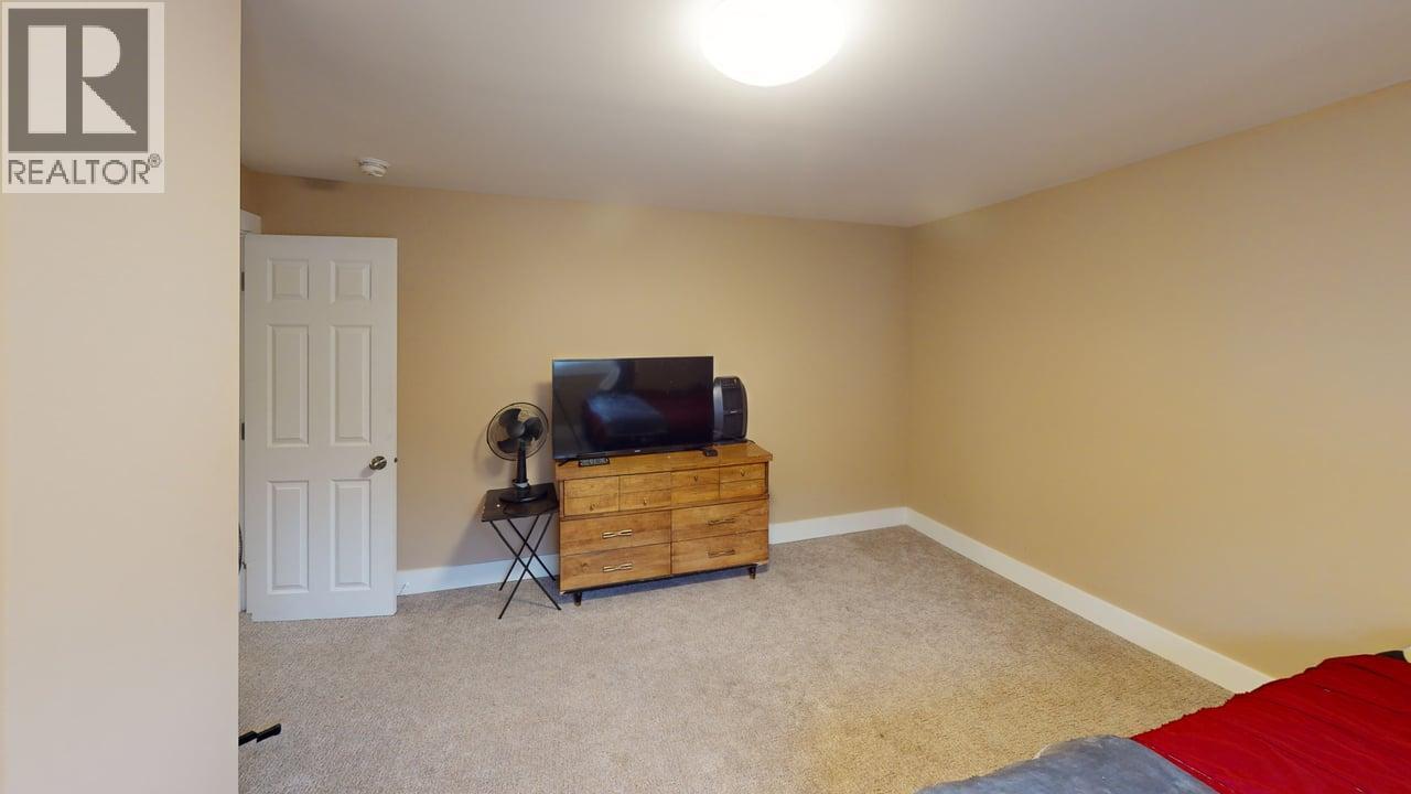 1704 Second Avenue, Rossland, British Columbia  V0G 1Y0 - Photo 27 - 10370363