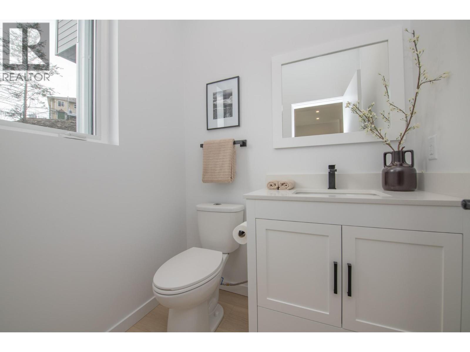 9188 Tronson Road Unit# 5, Vernon, British Columbia  V1H 1E2 - Photo 10 - 10370058