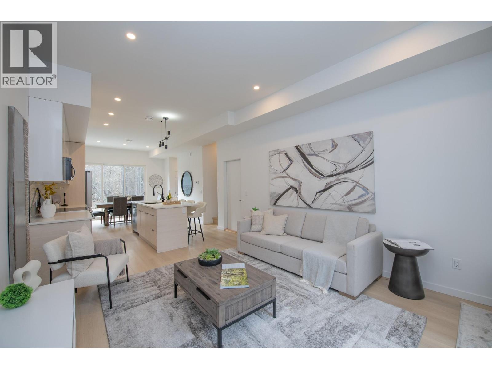 9188 Tronson Road Unit# 5, Vernon, British Columbia  V1H 1E2 - Photo 5 - 10370058