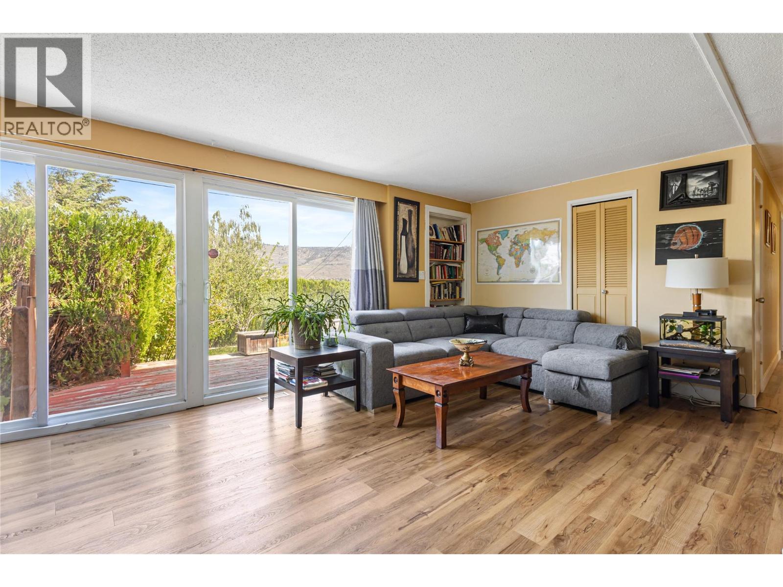 8 Rose Place, Osoyoos, British Columbia  V0H 1V1 - Photo 12 - 10348076