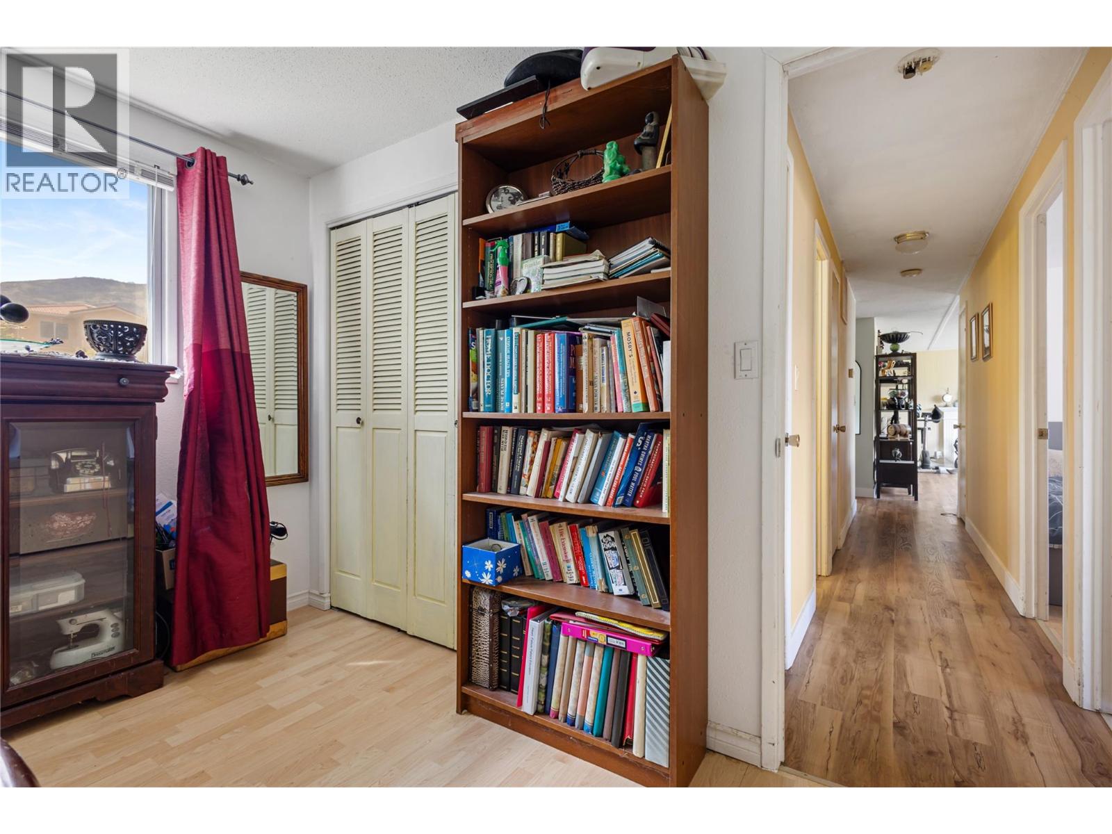 8 Rose Place, Osoyoos, British Columbia  V0H 1V1 - Photo 24 - 10348076