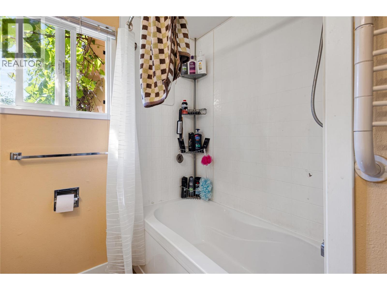 8 Rose Place, Osoyoos, British Columbia  V0H 1V1 - Photo 26 - 10348076