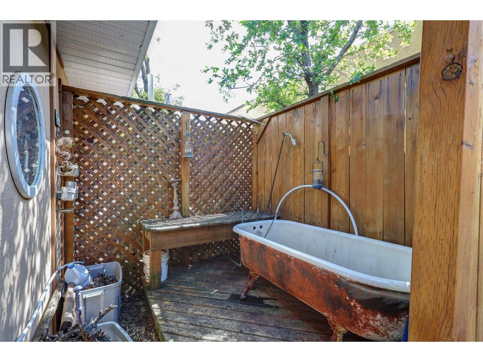 8 Rose Place, Osoyoos, British Columbia  V0H 1V1 - Photo 47 - 10348076