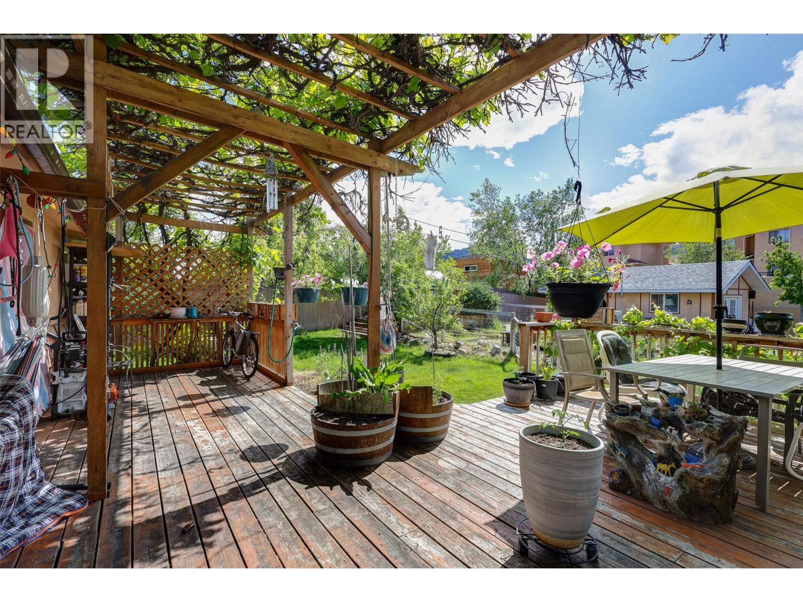 8 Rose Place, Osoyoos, British Columbia  V0H 1V1 - Photo 60 - 10348076