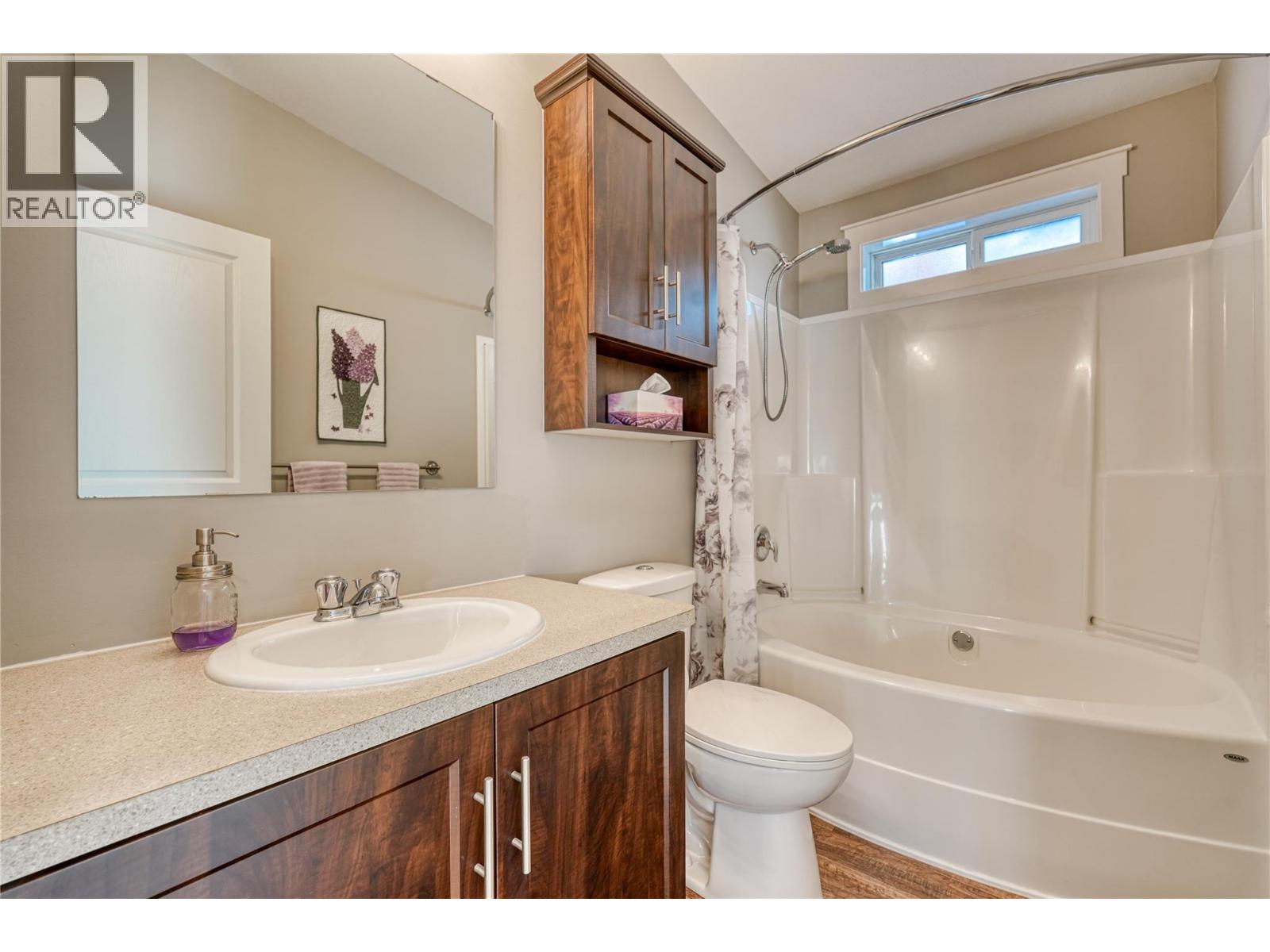 189 Resolute Road, Kaleden, British Columbia  V0H 1N6 - Photo 3 - 10370514