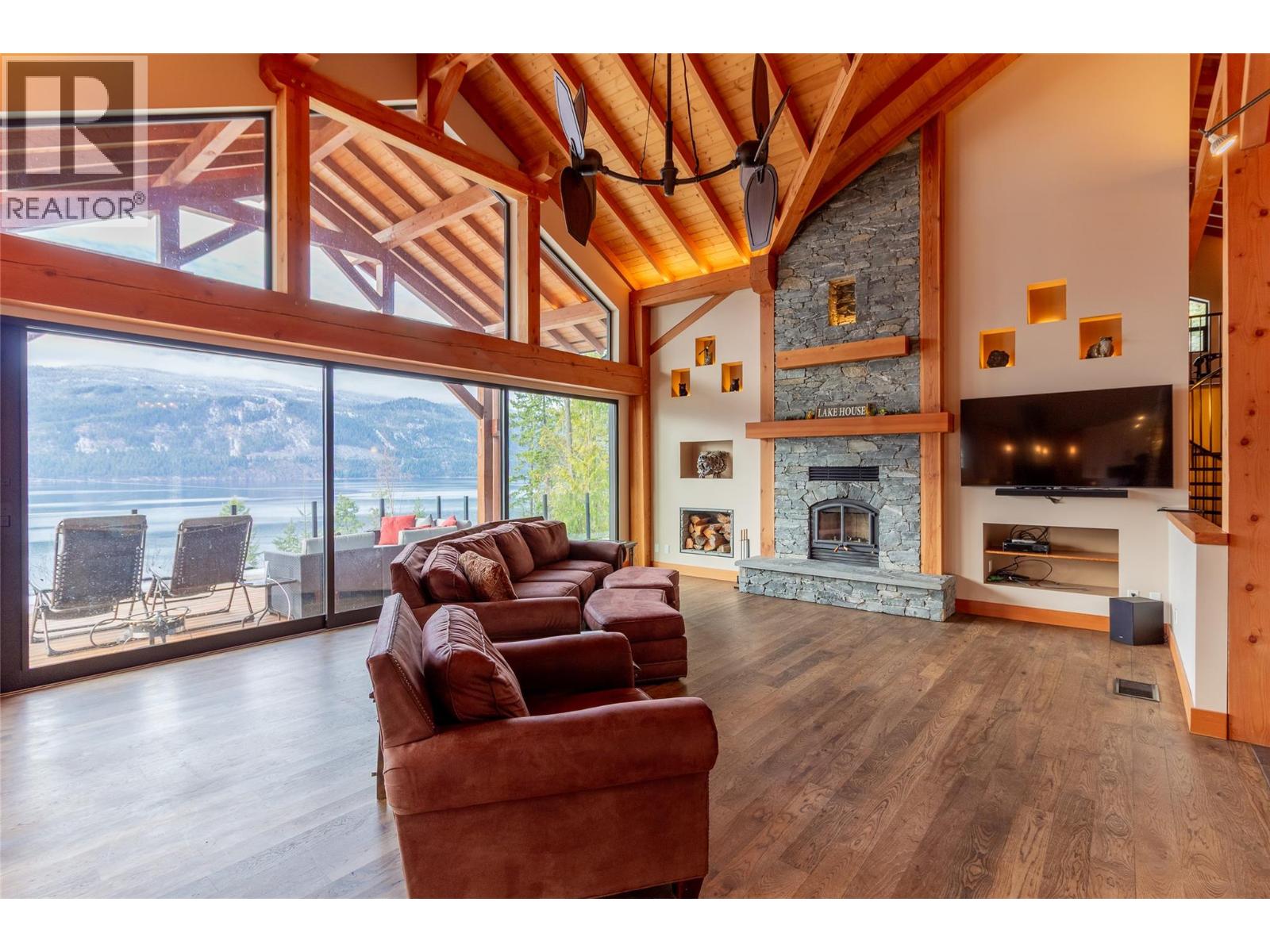 234 Walkers Lane, Kootenay Bay, British Columbia  V0B 1X0 - Photo 18 - 10370432