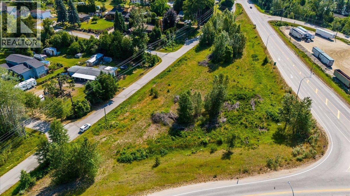 2170 Bayview Road, Castlegar, British Columbia  V1N 4T7 - Photo 5 - 10370392