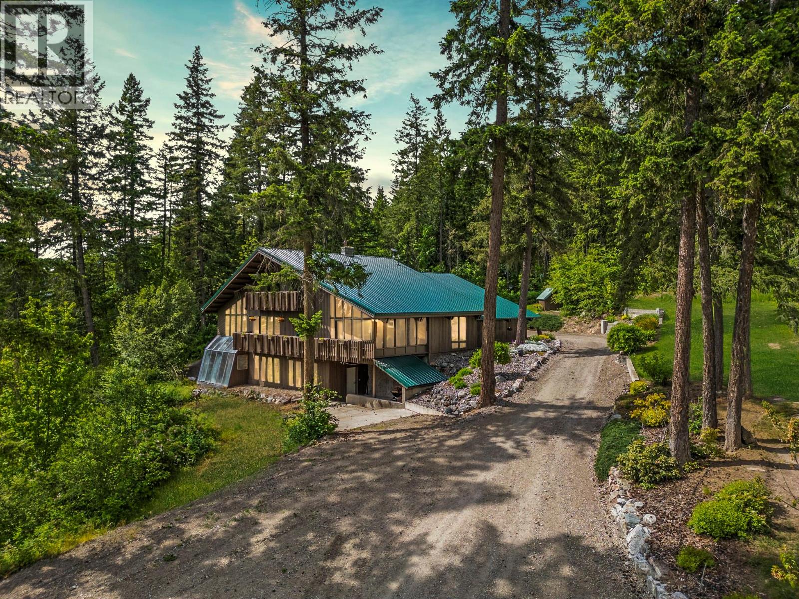 1099 Enderby Mabel Lake Road, Enderby, British Columbia  V0E 1V5 - Photo 2 - 10369658