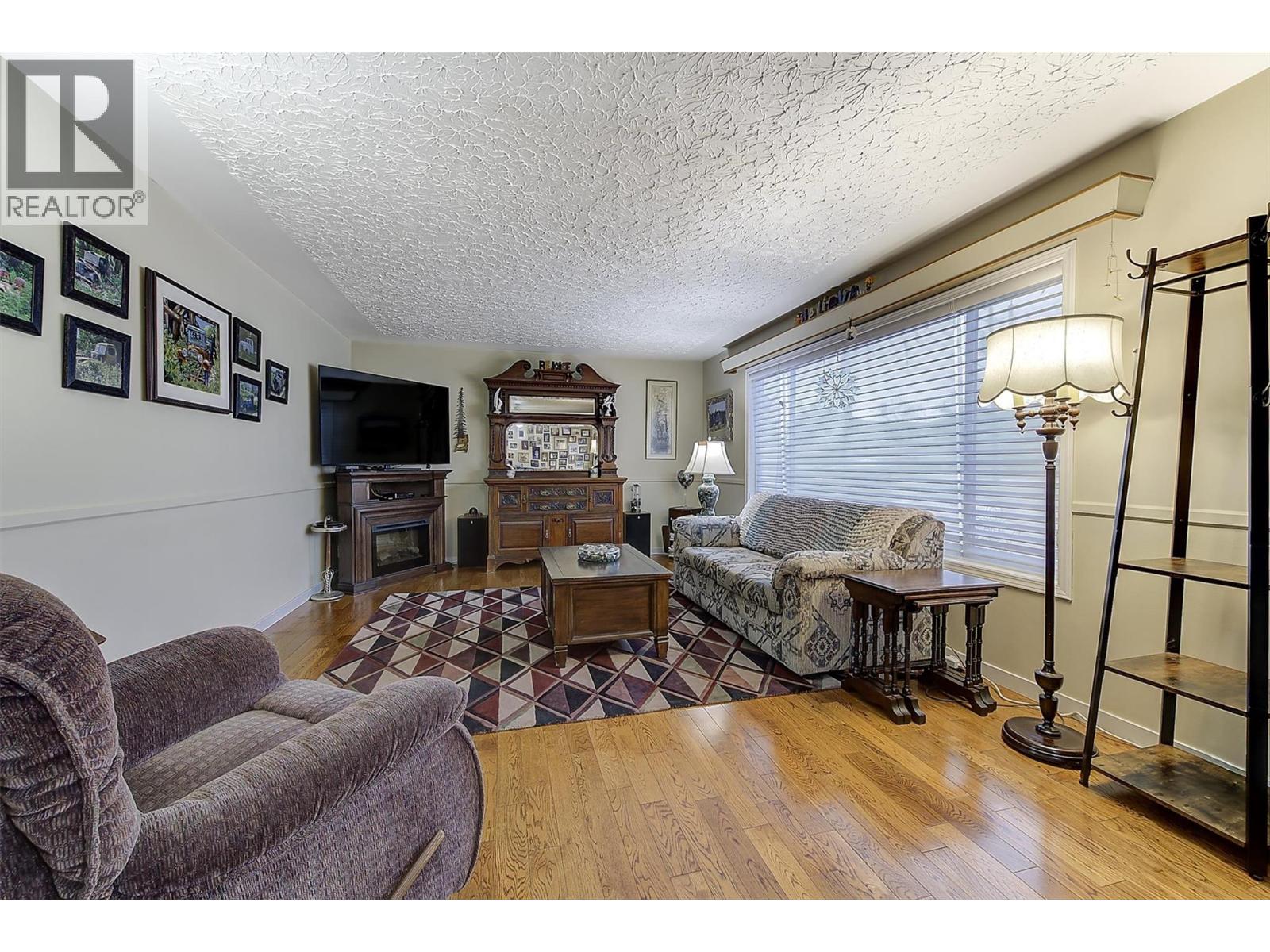 2030 Wilkinson Street, Kelowna, British Columbia  V1Y 3Z8 - Photo 14 - 10370323