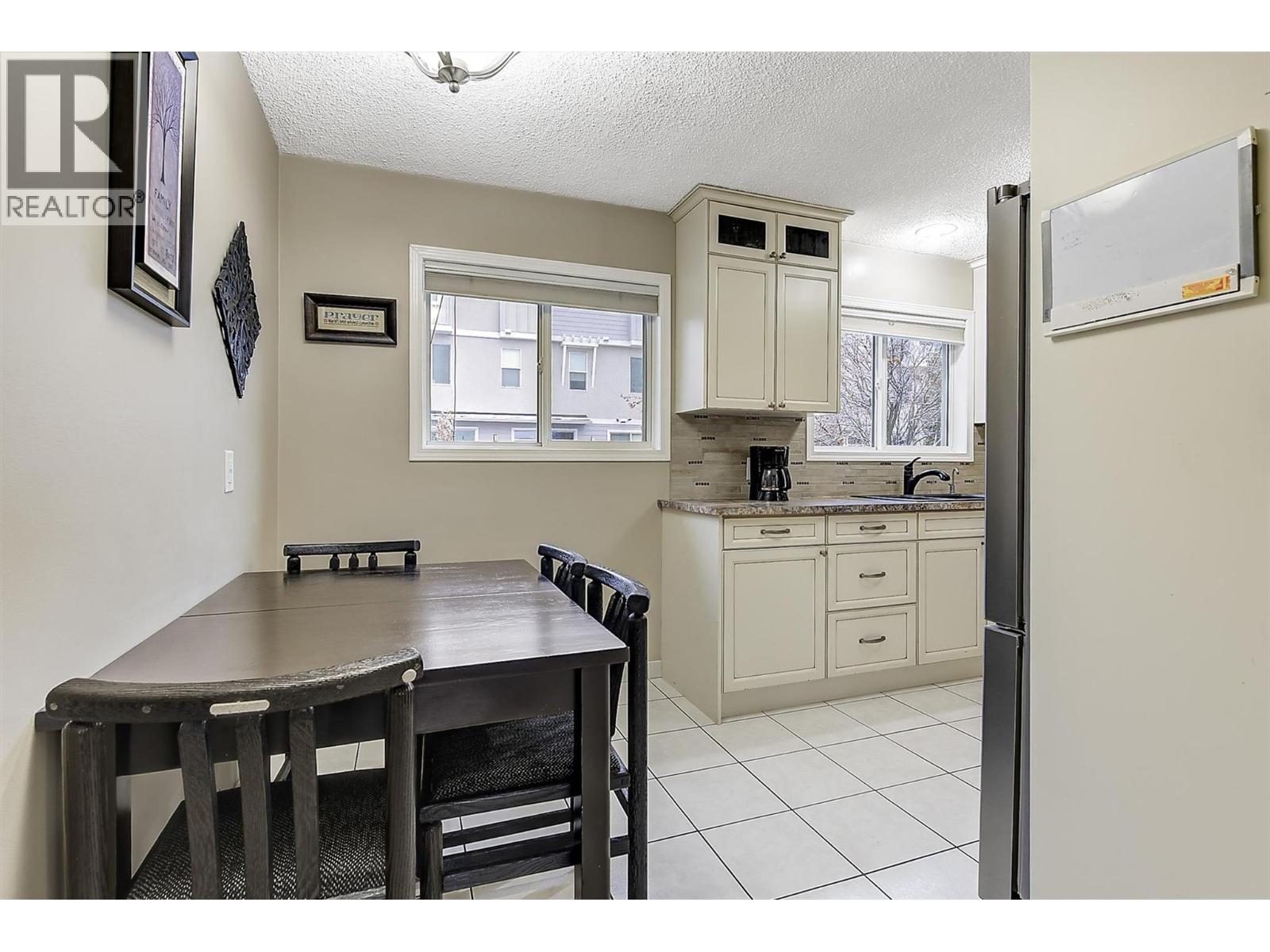 2030 Wilkinson Street, Kelowna, British Columbia  V1Y 3Z8 - Photo 21 - 10370323