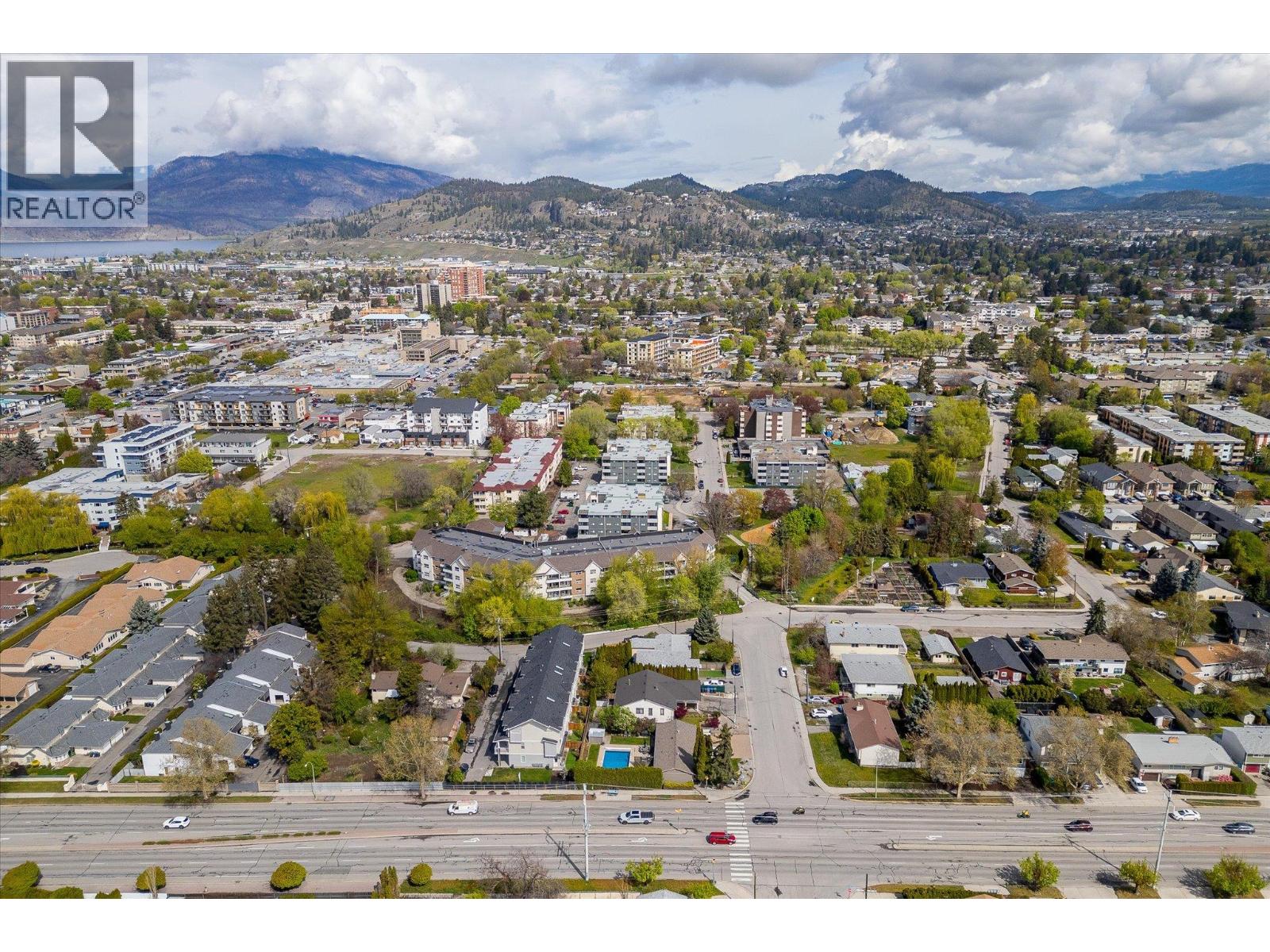 2030 Wilkinson Street, Kelowna, British Columbia  V1Y 3Z8 - Photo 6 - 10370323