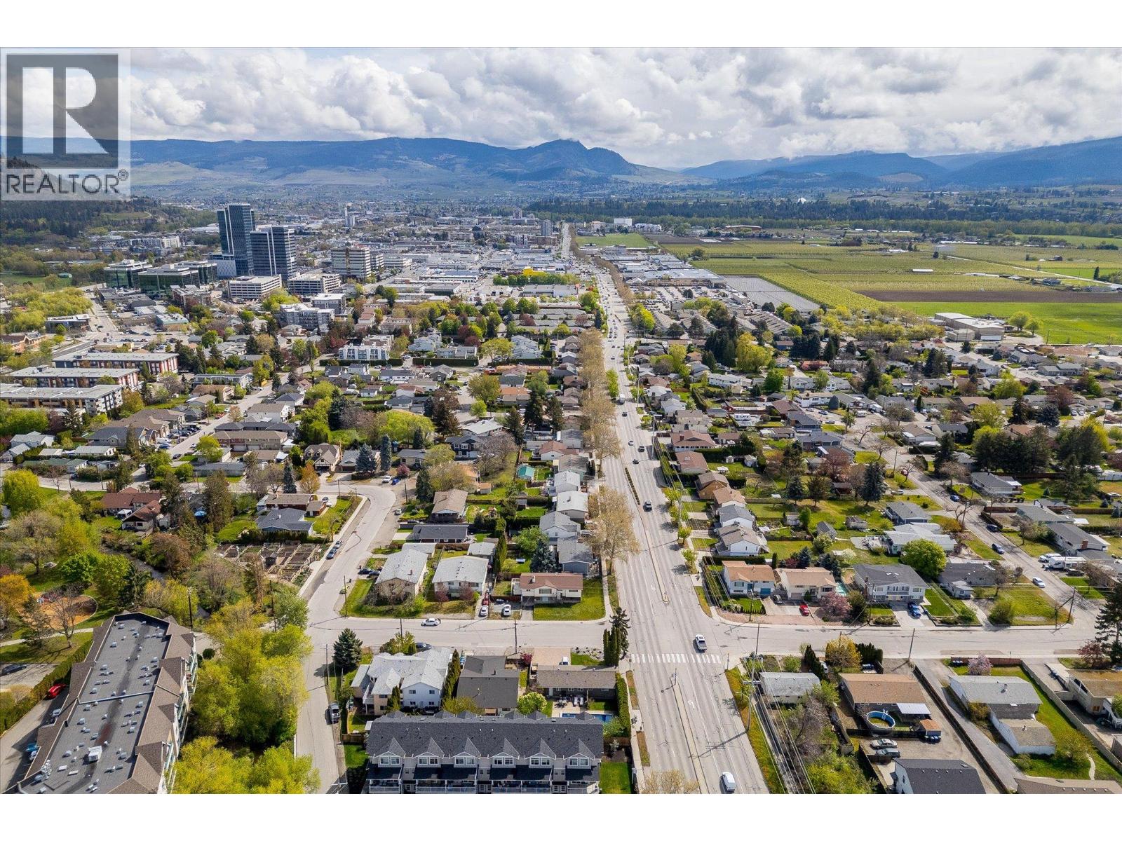 2030 Wilkinson Street, Kelowna, British Columbia  V1Y 3Z8 - Photo 7 - 10370323