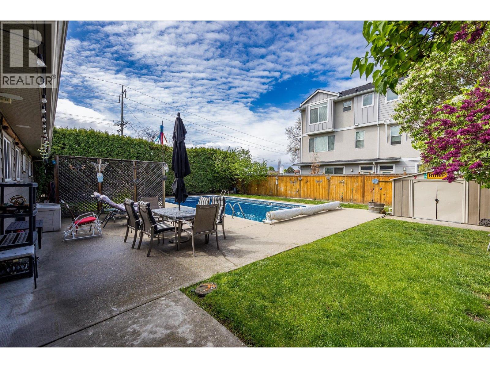 2030 Wilkinson Street, Kelowna, British Columbia  V1Y 3Z8 - Photo 8 - 10370323