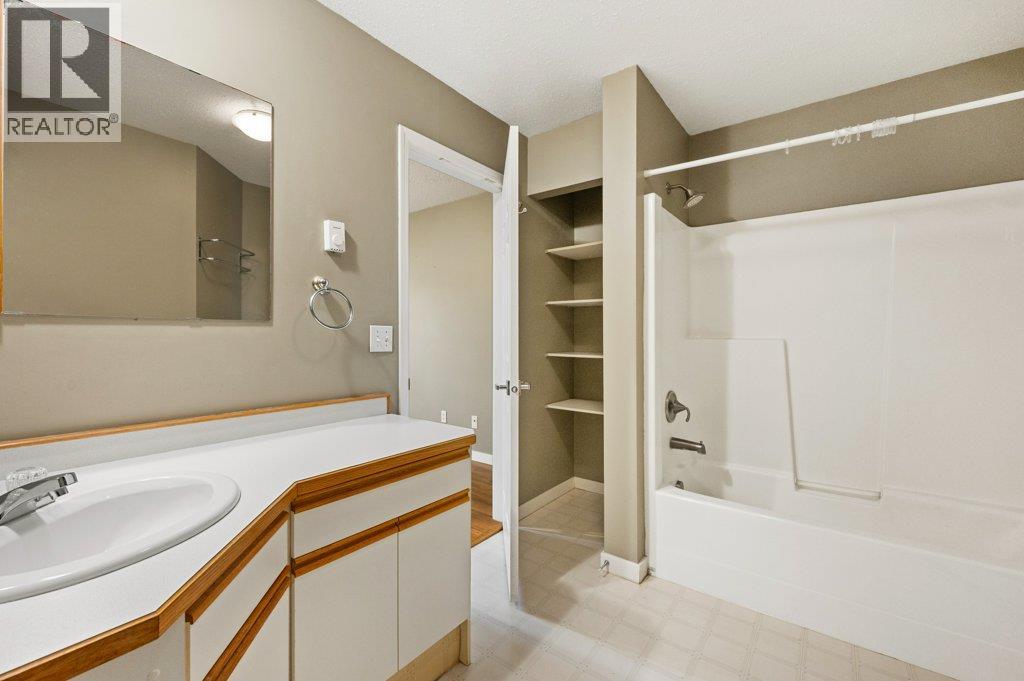 6201 Maple Drive Unit# 206, Osoyoos, British Columbia  V0H 1V3 - Photo 22 - 10369459