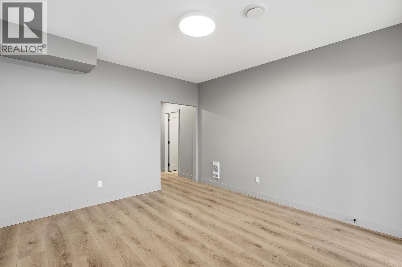 614 Cowan Street, Kamloops, British Columbia  V2C 3G4 - Photo 38 - 10370263