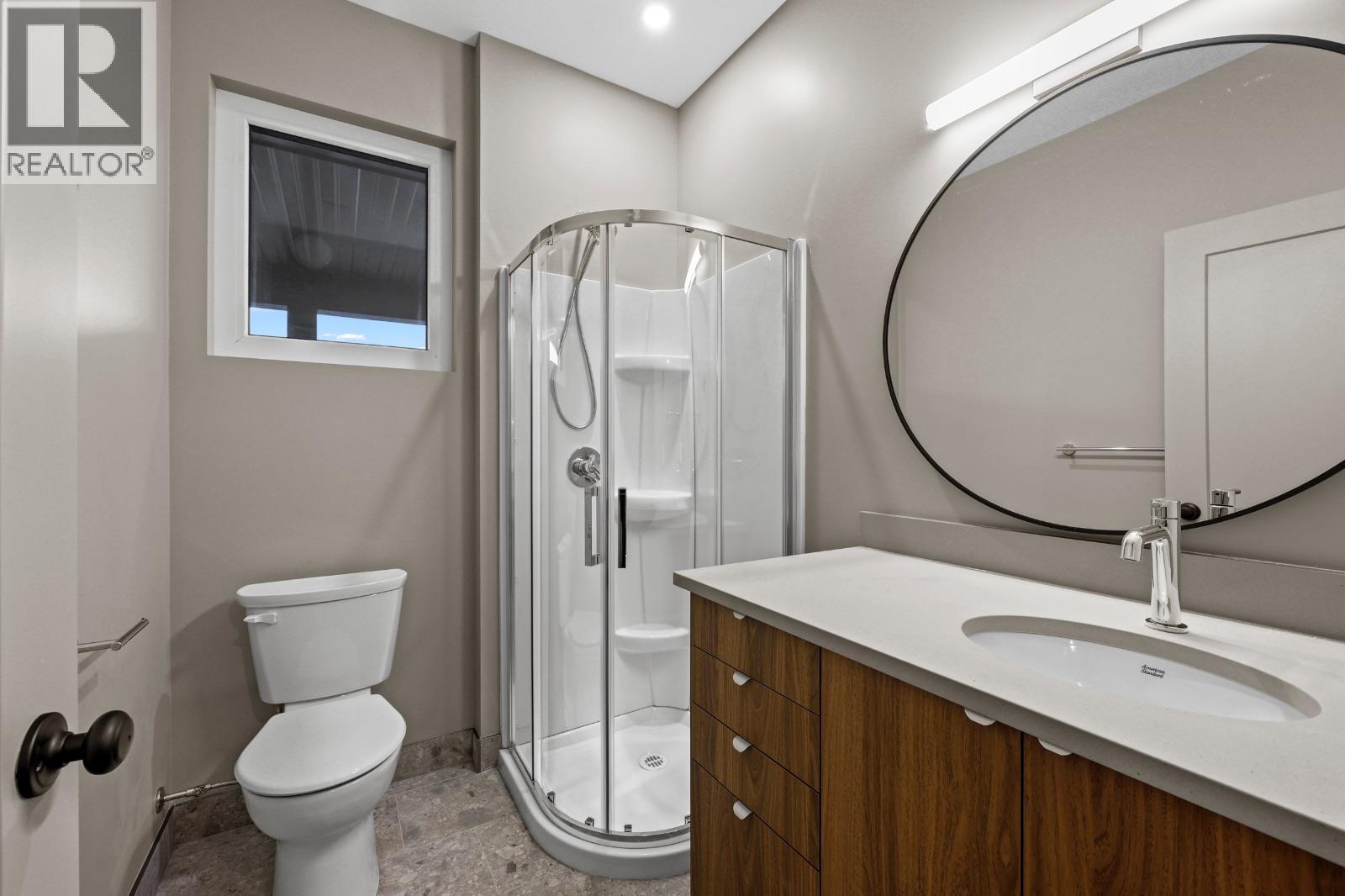 614 Cowan Street, Kamloops, British Columbia  V2C 3G4 - Photo 47 - 10370263