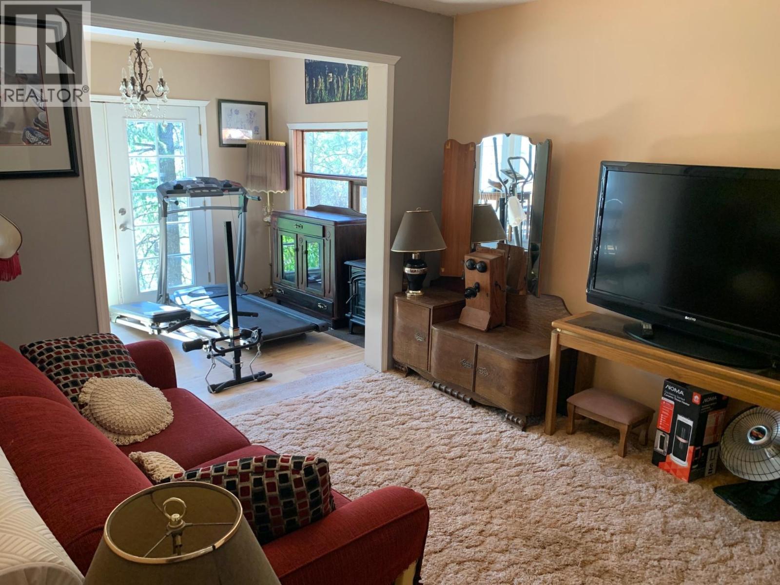 256 Mccuddy Creek Road, Oliver, British Columbia  V0H 1T8 - Photo 19 - 10370304