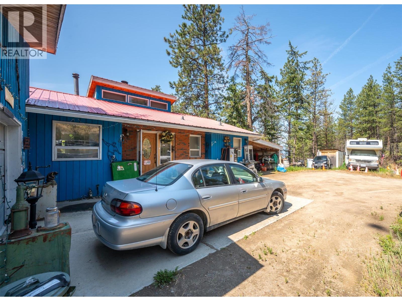 256 Mccuddy Creek Road, Oliver, British Columbia  V0H 1T8 - Photo 7 - 10370304