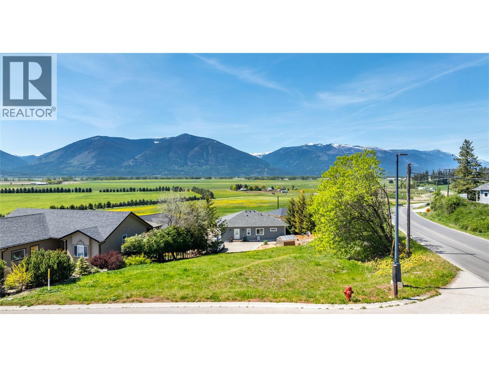 1031 Selkirk Drive, Creston, British Columbia  V0B 1G3 - Photo 4 - 10370556