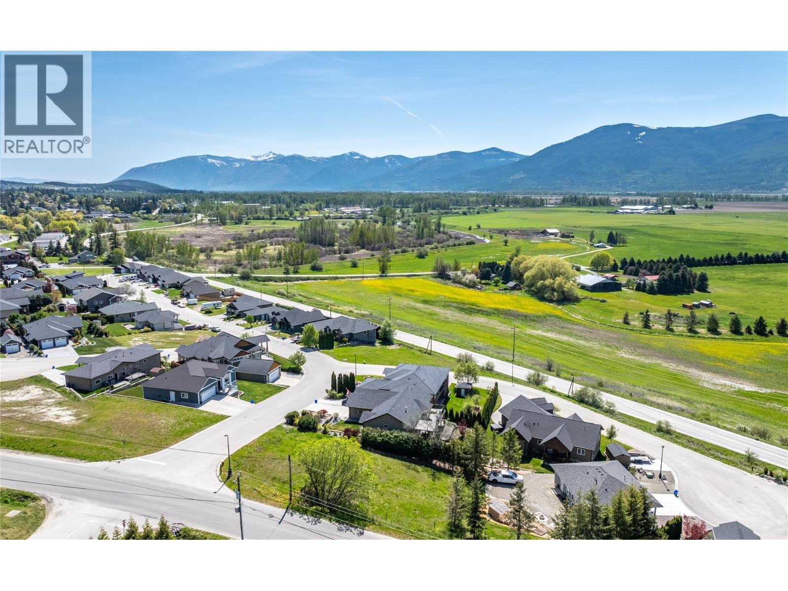 1031 Selkirk Drive, Creston, British Columbia  V0B 1G3 - Photo 6 - 10370556