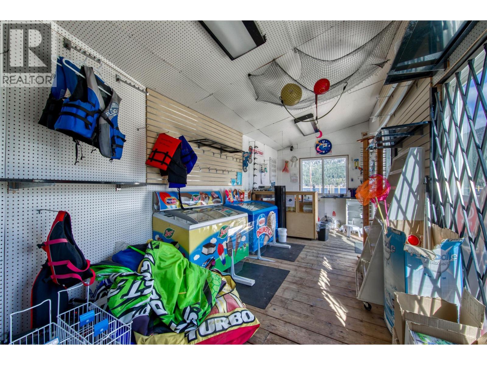 2886 Marine Drive, Blind Bay, British Columbia  V0E 1H1 - Photo 22 - 10370560