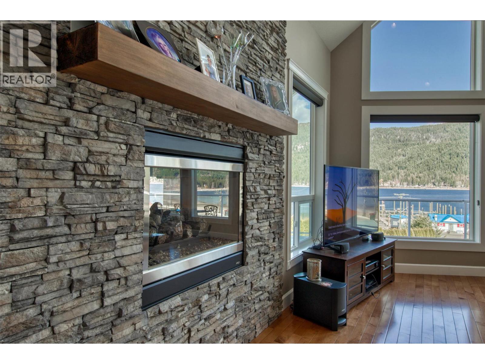 2886 Marine Drive, Blind Bay, British Columbia  V0E 1H1 - Photo 29 - 10370560
