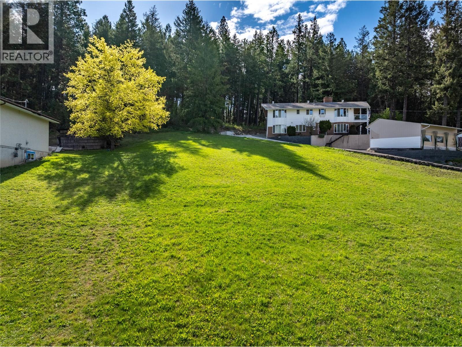 212 36th  N Avenue, Erickson, British Columbia  V0B 1G3 - Photo 3 - 10370557