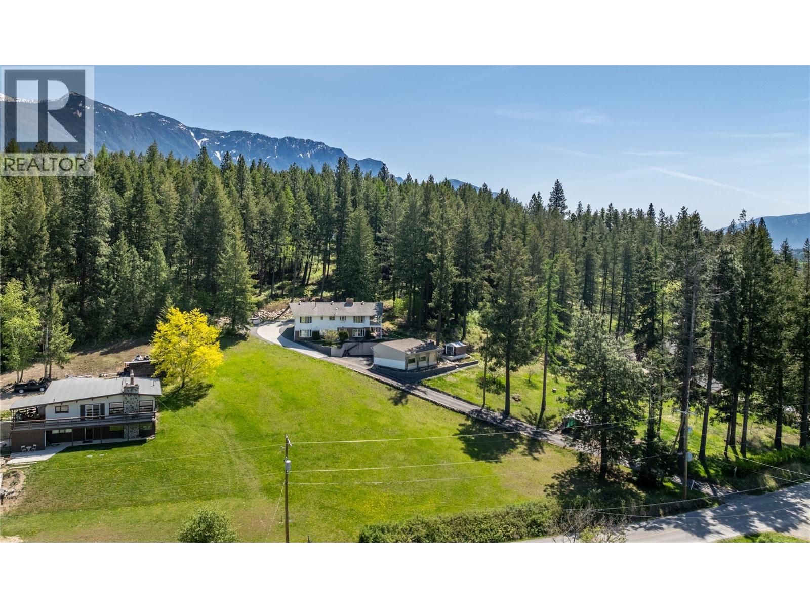 212 36th  N Avenue, Erickson, British Columbia  V0B 1G3 - Photo 4 - 10370557