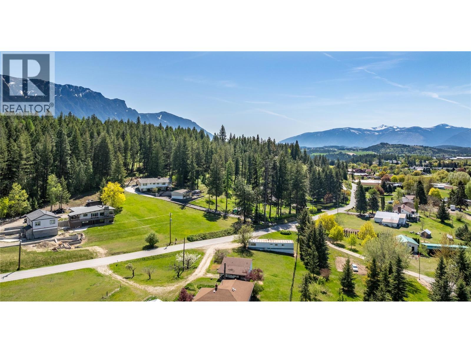 212 36th  N Avenue, Erickson, British Columbia  V0B 1G3 - Photo 7 - 10370557