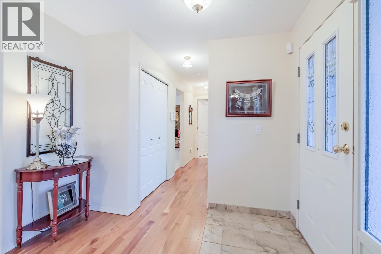 459 Ridge Place, Penticton, British Columbia  V2A 8N7 - Photo 6 - 10370531