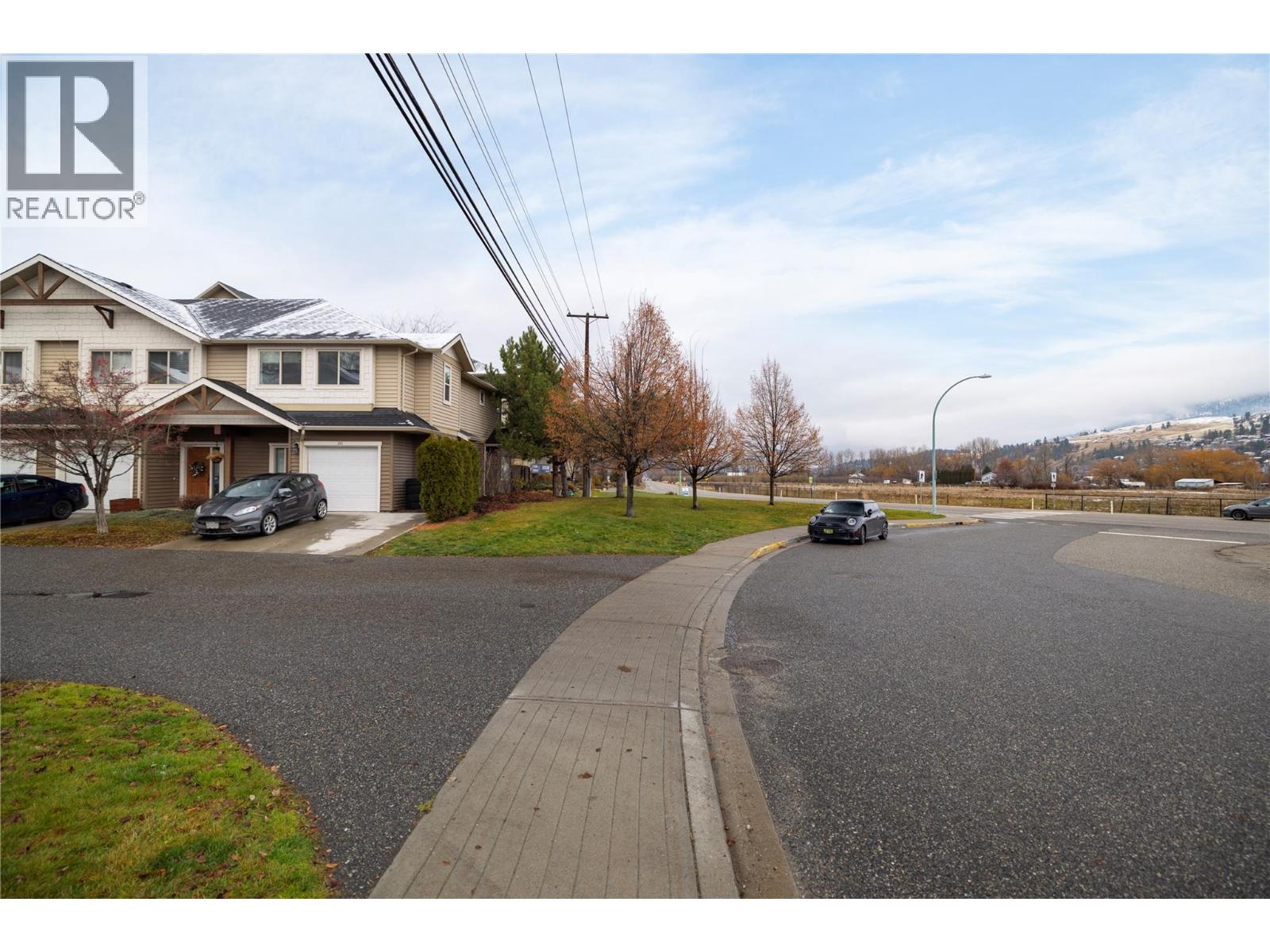 10634 Powley Court Unit# 208, Lake Country, British Columbia  V4V 2R4 - Photo 2 - 10370276