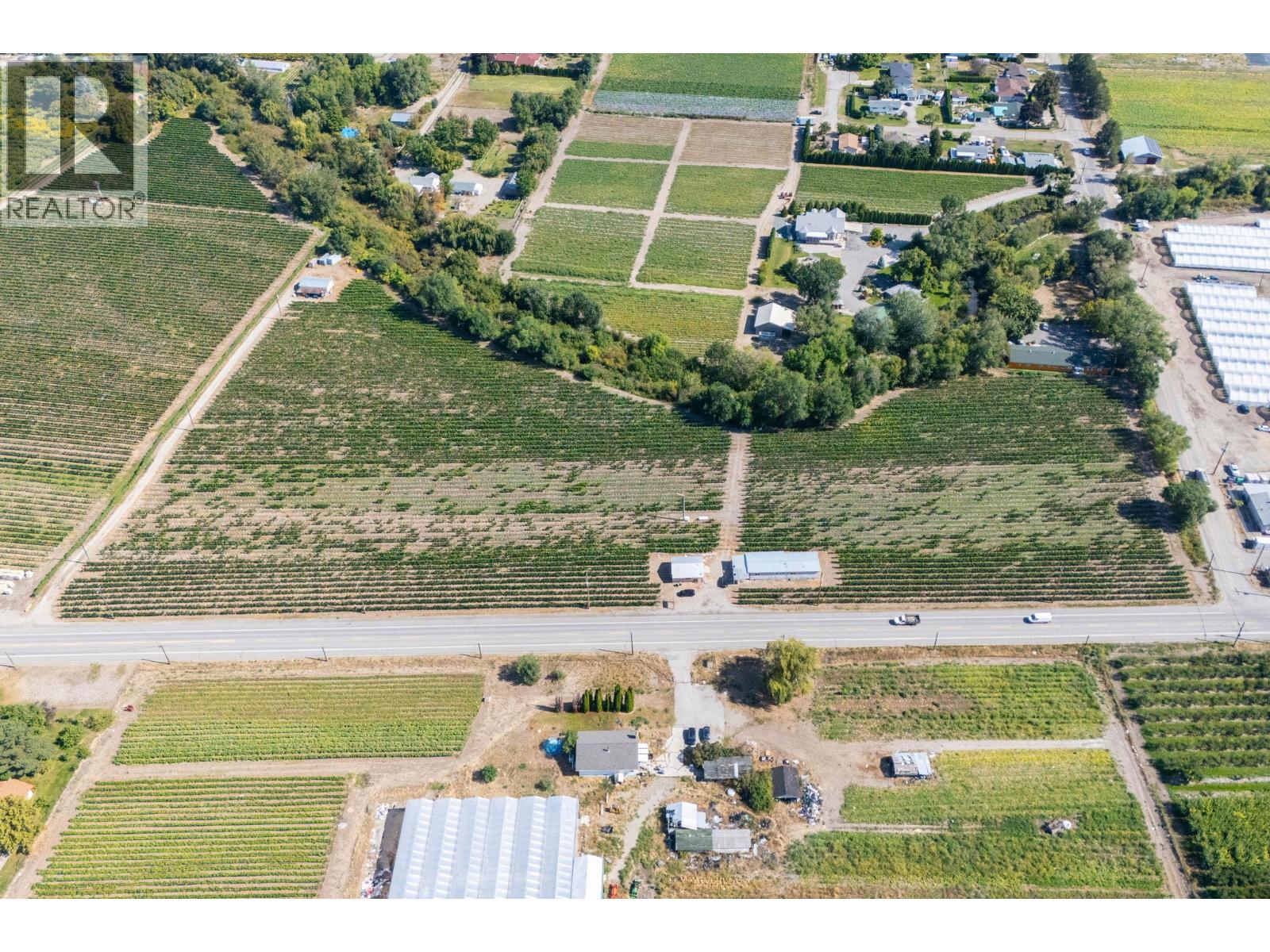 7337 Highway 97, Oliver, British Columbia  V0H 1T5 - Photo 2 - 10363584