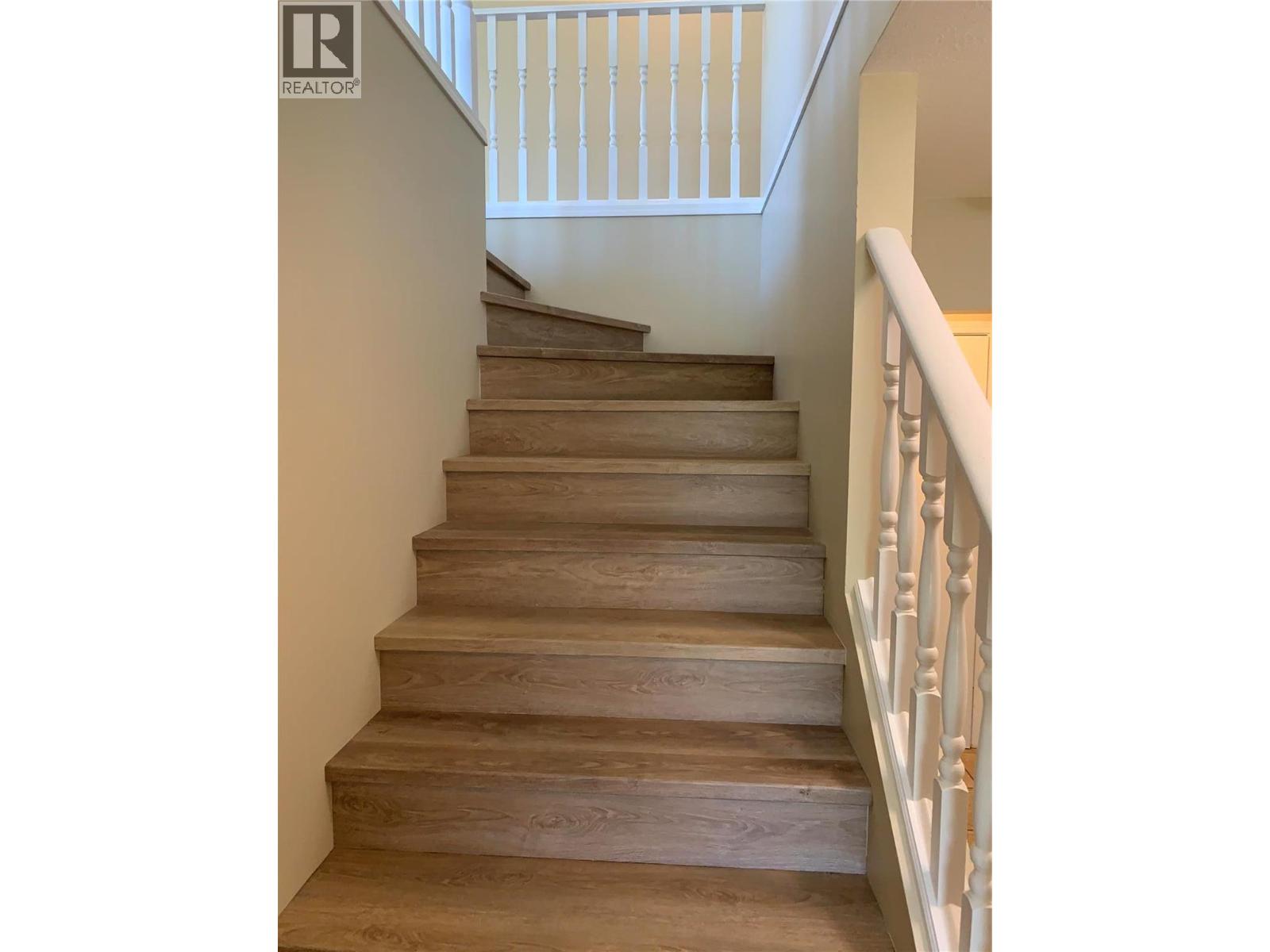 1425 Highland Drive S, Kelowna, British Columbia  V1Y 3W3 - Photo 32 - 10370610
