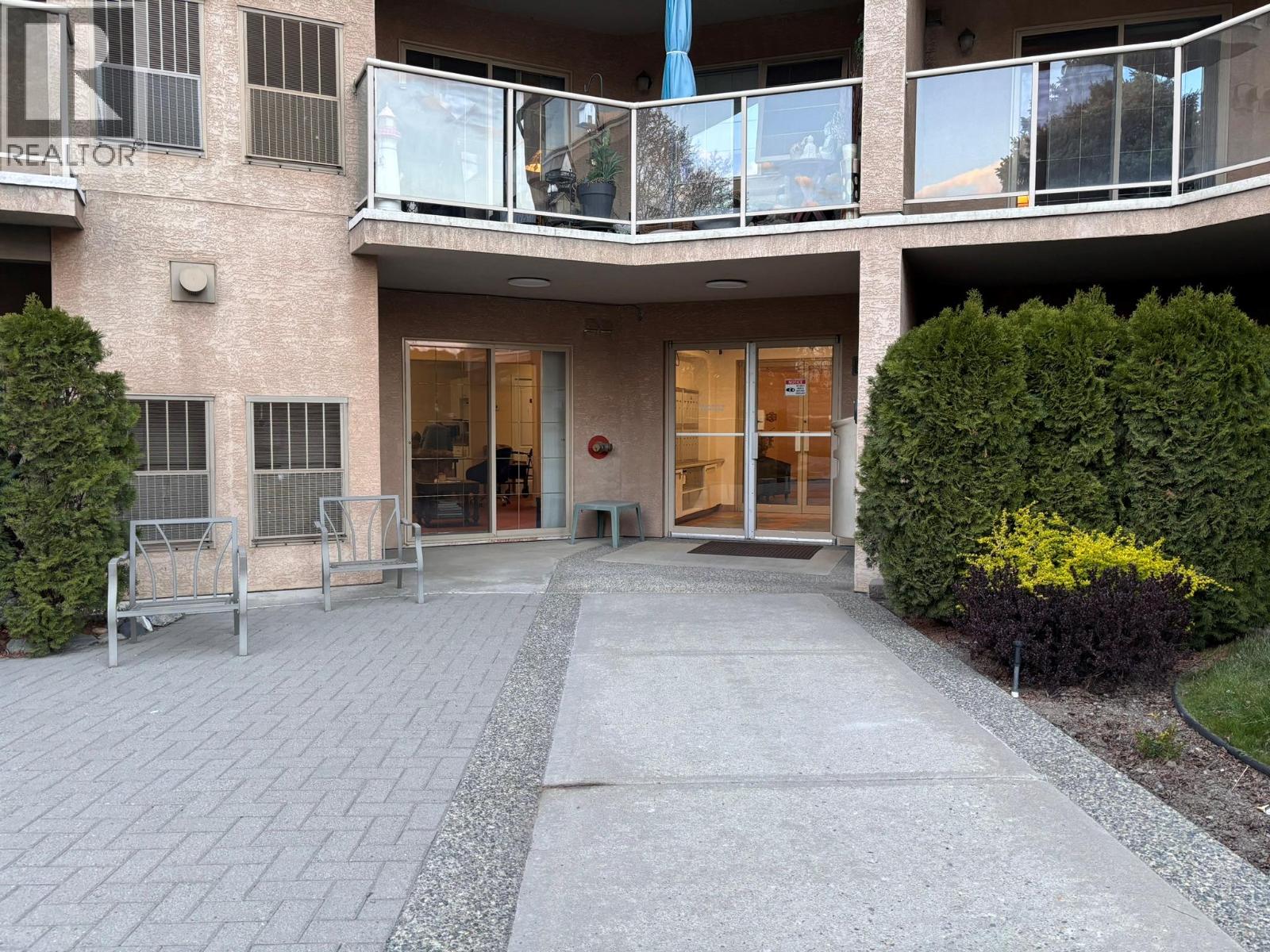 2169 Flamingo Road Unit# 304, kamloops, British Columbia