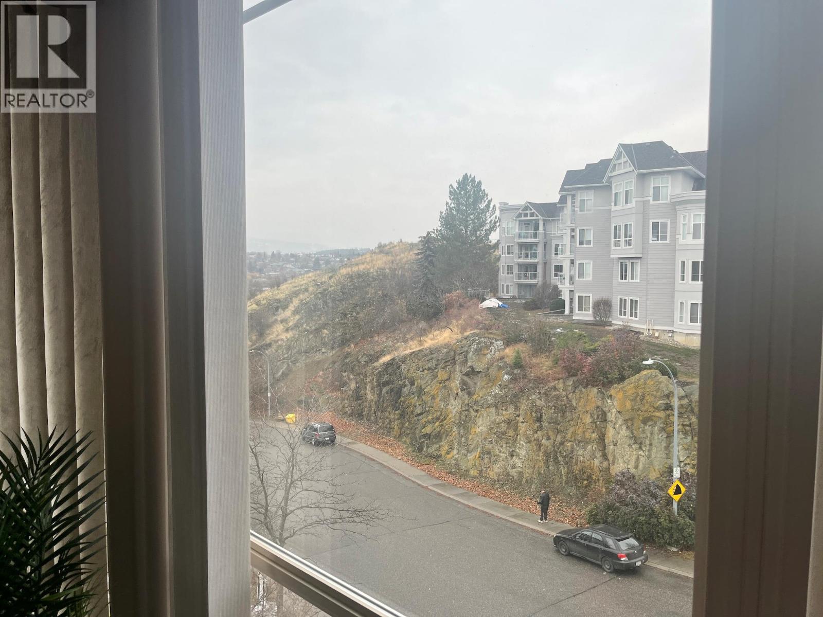 3221 Centennial Drive Unit# 401, Vernon, British Columbia  V1T 2T8 - Photo 16 - 10370533