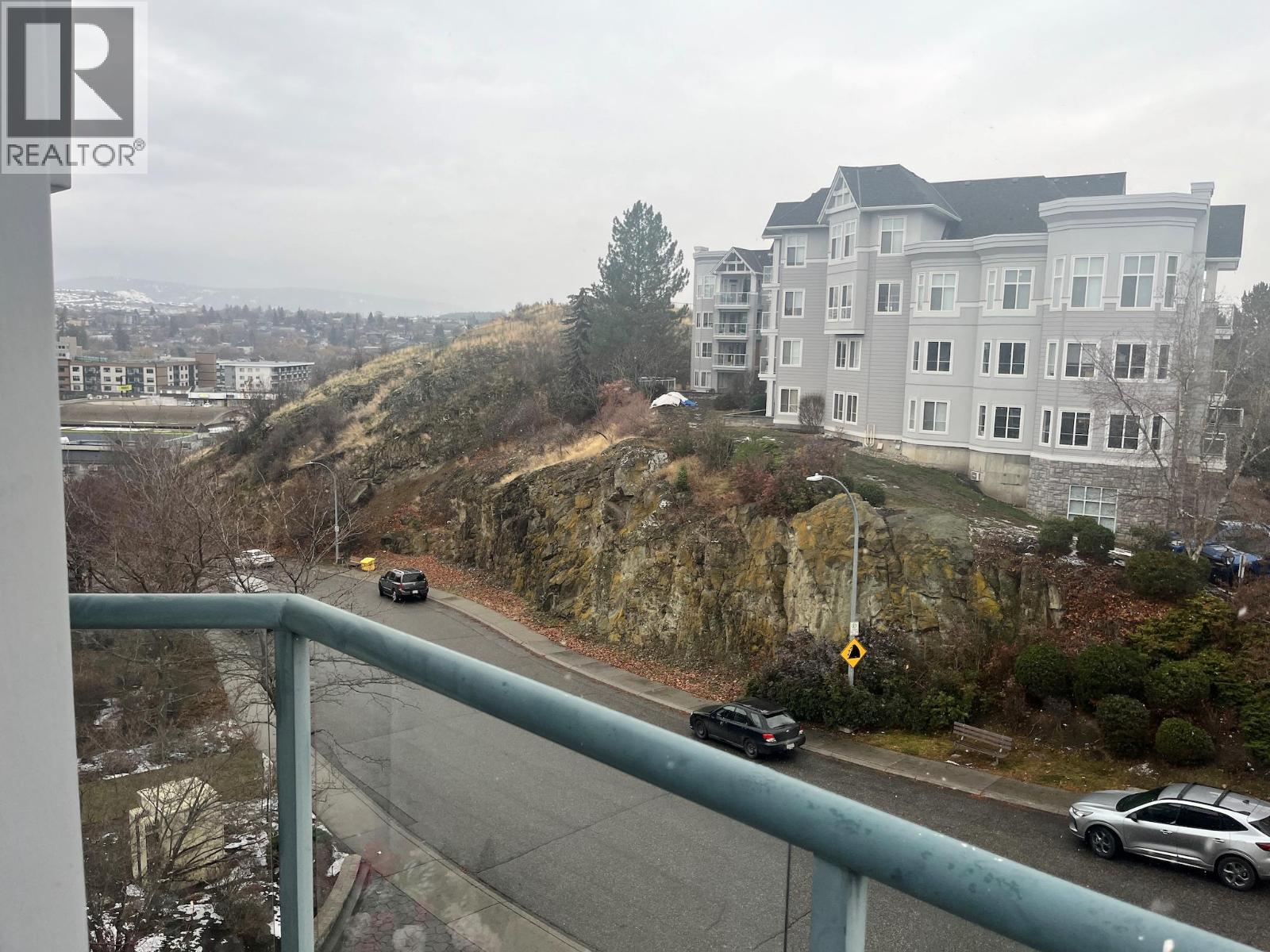 3221 Centennial Drive Unit# 401, Vernon, British Columbia  V1T 2T8 - Photo 20 - 10370533
