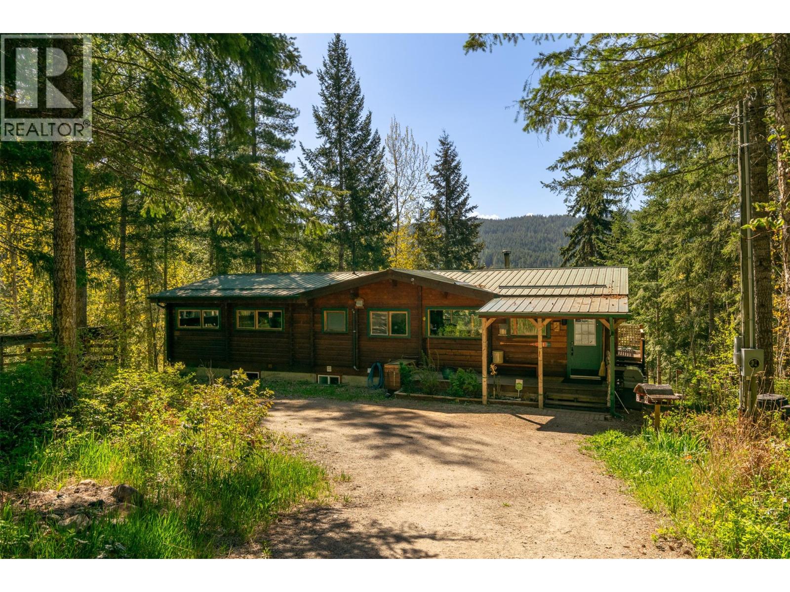 781 Gardom Lake Road, enderby, British Columbia