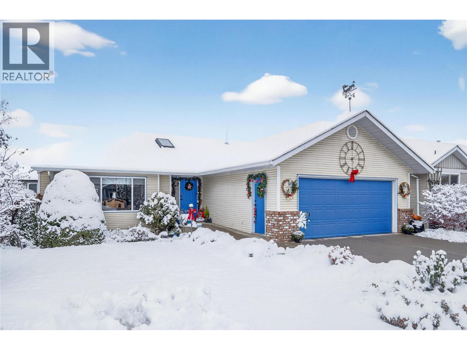 801 20th Street Ne Unit# 4, Salmon Arm, British Columbia  V1E 2R7 - Photo 2 - 10370551