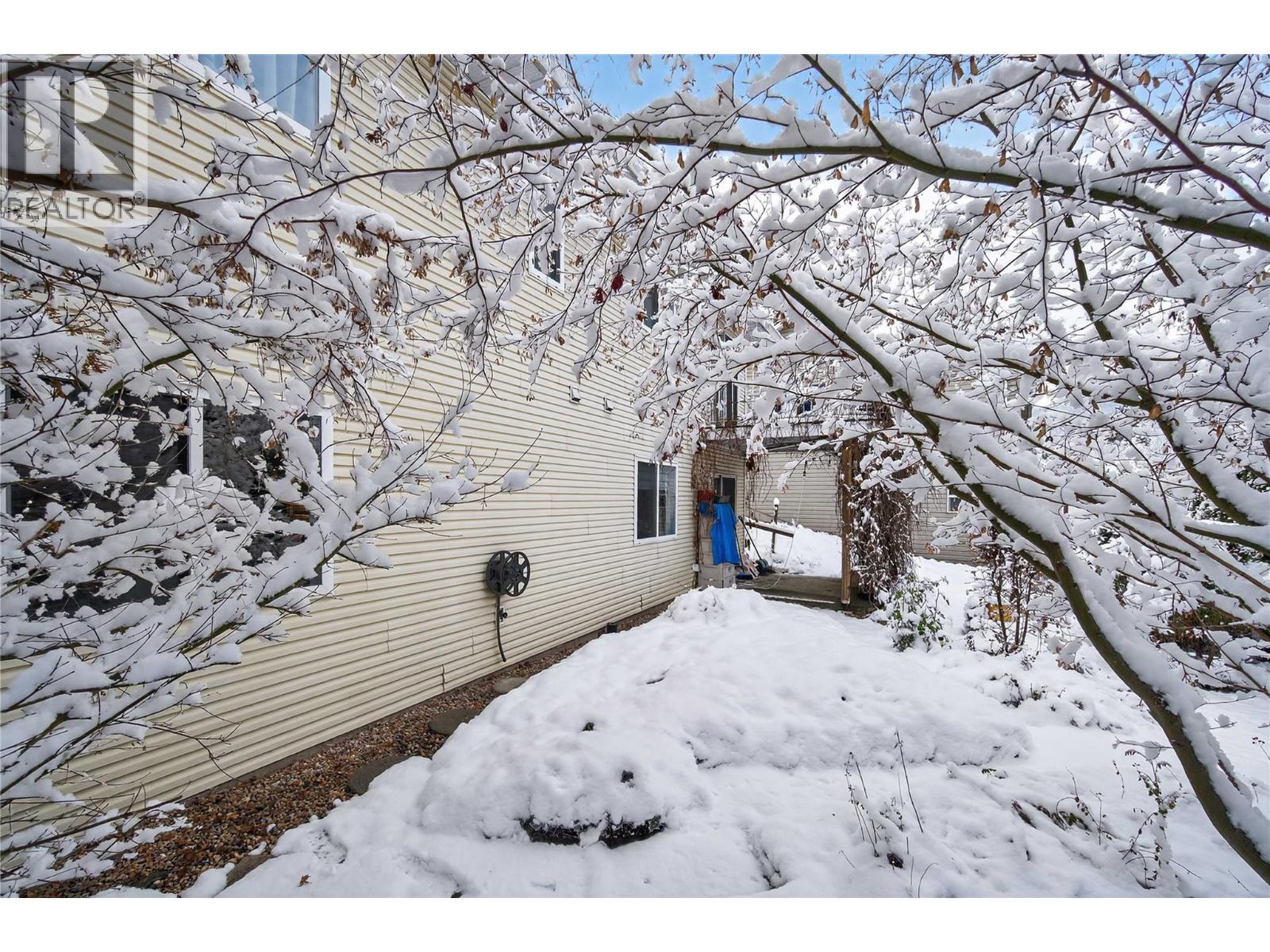 801 20th Street Ne Unit# 4, Salmon Arm, British Columbia  V1E 2R7 - Photo 38 - 10370551