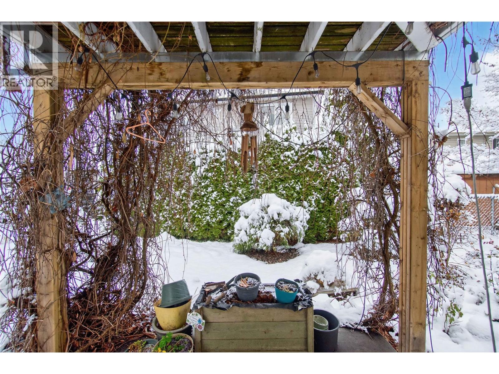 801 20th Street Ne Unit# 4, Salmon Arm, British Columbia  V1E 2R7 - Photo 40 - 10370551