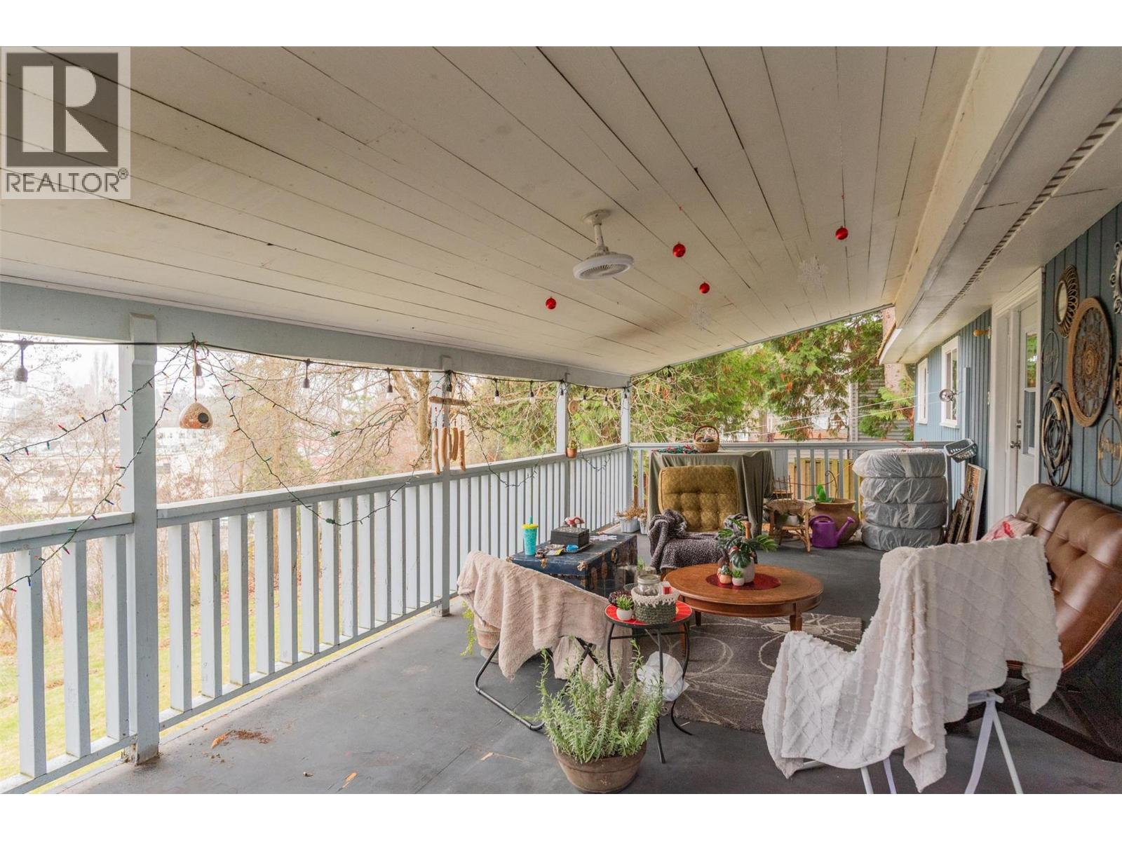 701 10th Avenue, Castlegar, British Columbia  V1N 1K8 - Photo 28 - 10370337