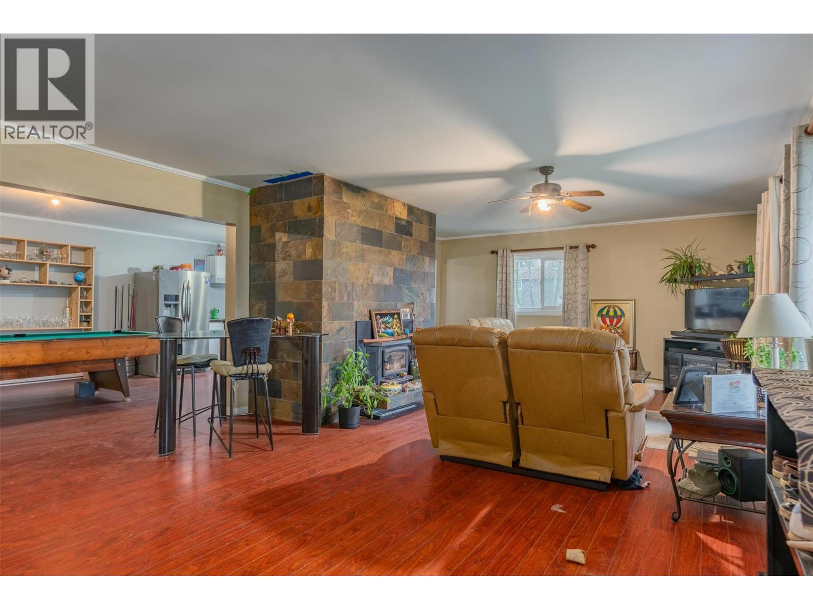 701 10th Avenue, Castlegar, British Columbia  V1N 1K8 - Photo 32 - 10370337