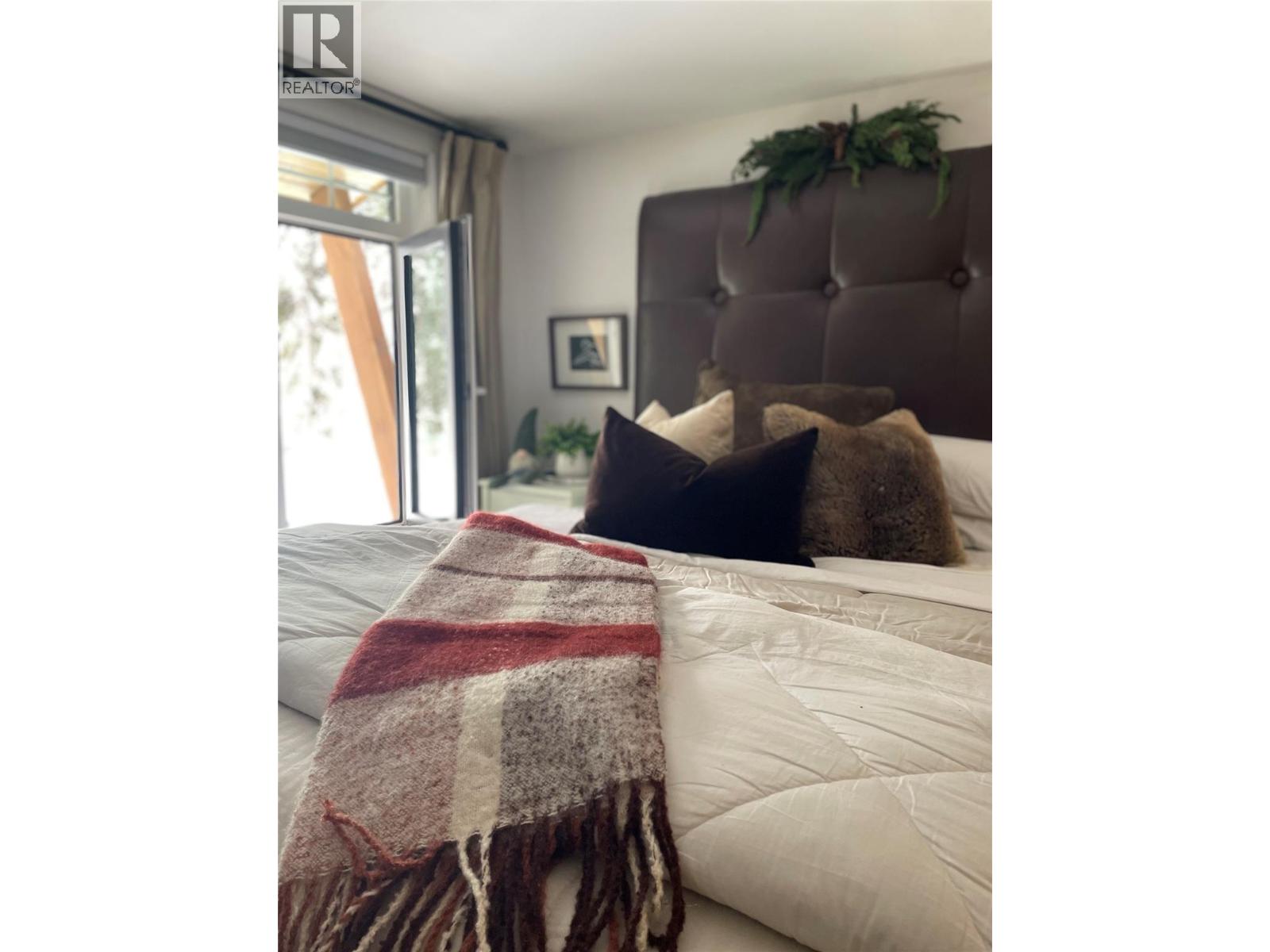 1166 Apex Mountain Road, Penticton, British Columbia  V2A 0E2 - Photo 15 - 10370424