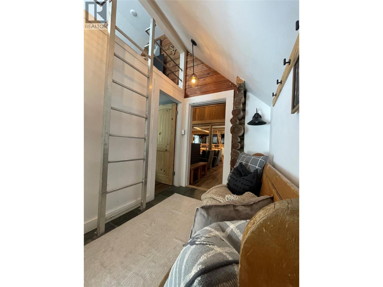 1166 Apex Mountain Road, Penticton, British Columbia  V2A 0E2 - Photo 22 - 10370424