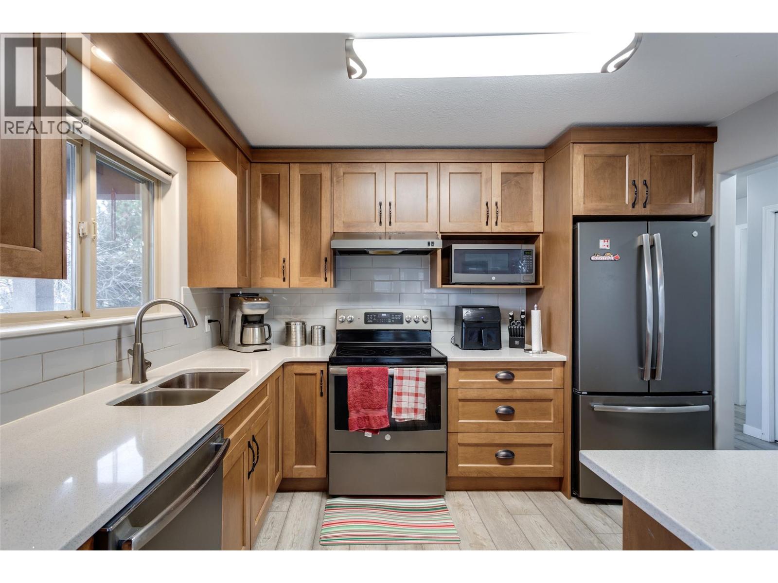 2130 Vasile Road Unit# 302, Kelowna, British Columbia  V1Y 6H5 - Photo 3 - 10370609