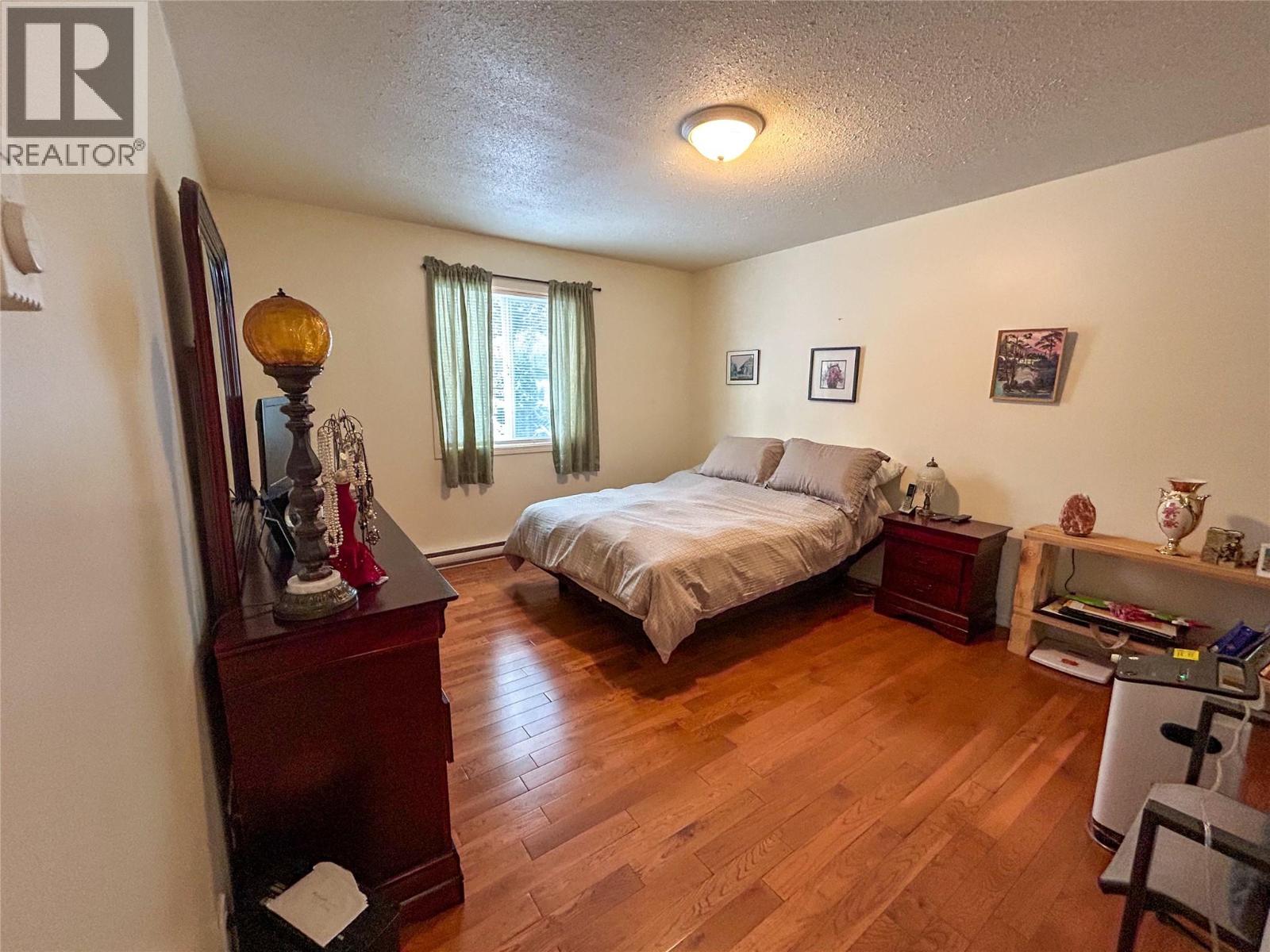 416 Sayward Avenue, Salmo, British Columbia  V0G 1Z0 - Photo 11 - 10370564