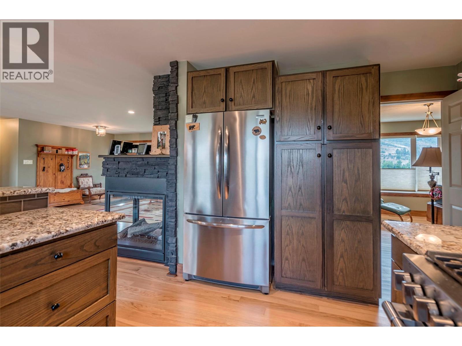 7800 Howe Drive, Coldstream, British Columbia  V1B 3C3 - Photo 10 - 10370575