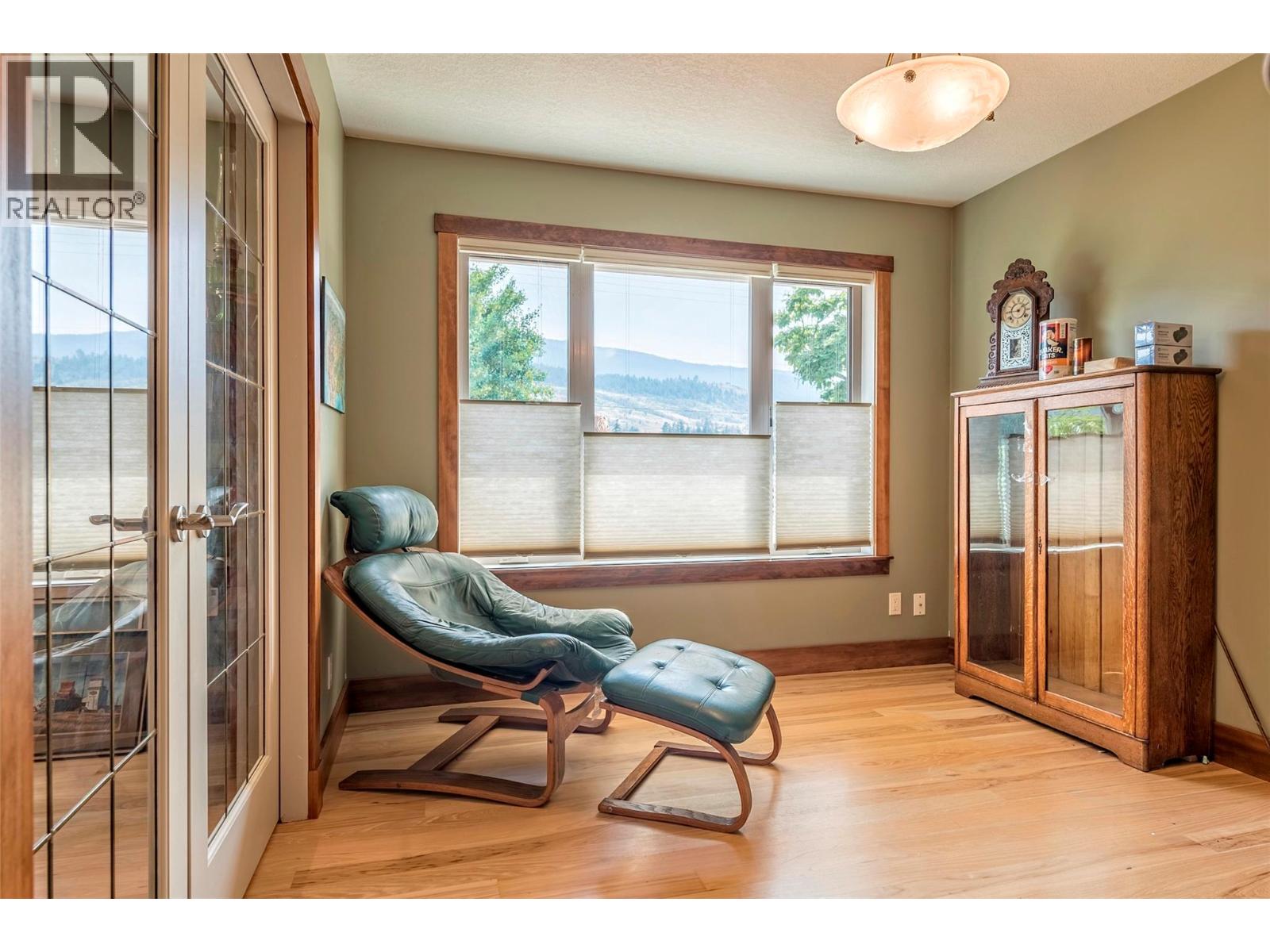 7800 Howe Drive, Coldstream, British Columbia  V1B 3C3 - Photo 15 - 10370575